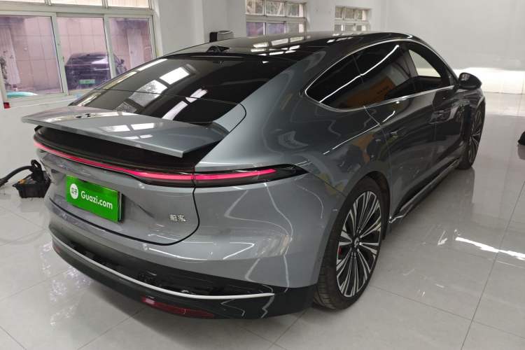 Used Nio ET9 2025 100kWh Signature Edition Rear Right 45 Deg