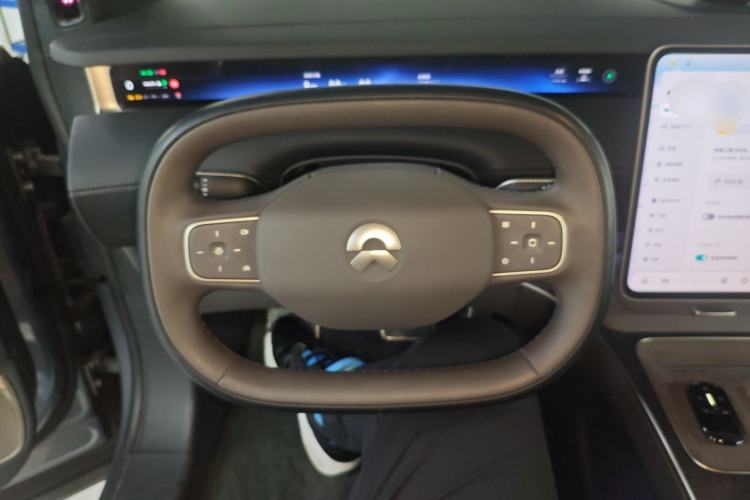 Used Nio ET9 2025 100kWh Signature Edition Steering Wheel