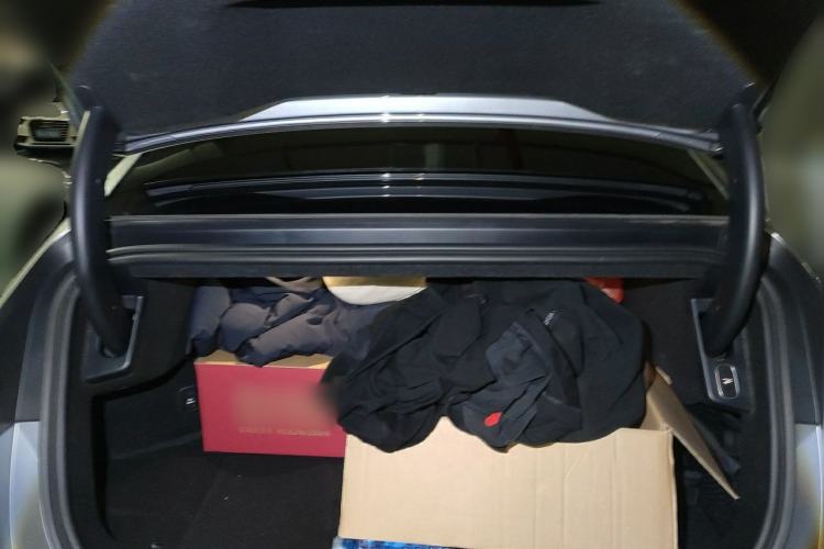 Used Nio ET9 2025 100kWh Signature Edition Trunk