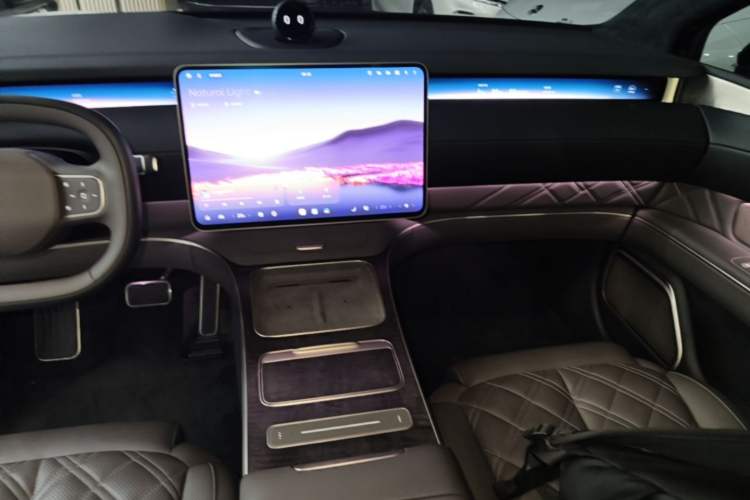 Used Nio ET9 2025 100kWh Signature Edition Audio And AC Panel