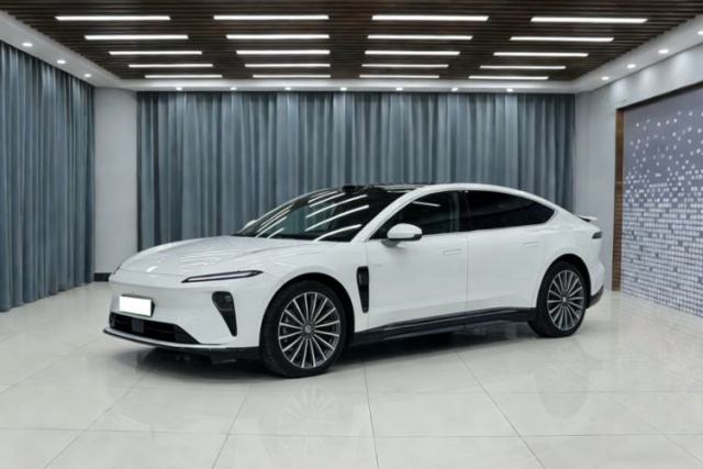 Used Nio ET9 2025 100 kWh