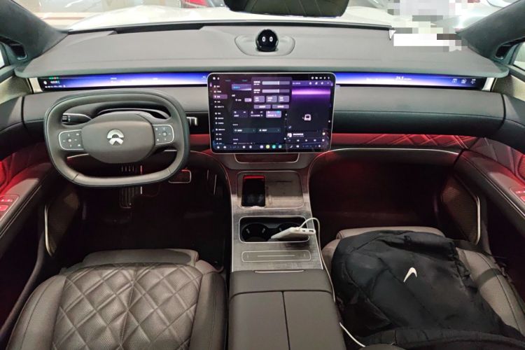 Used Nio ET9 2025 100 kWh Center Console