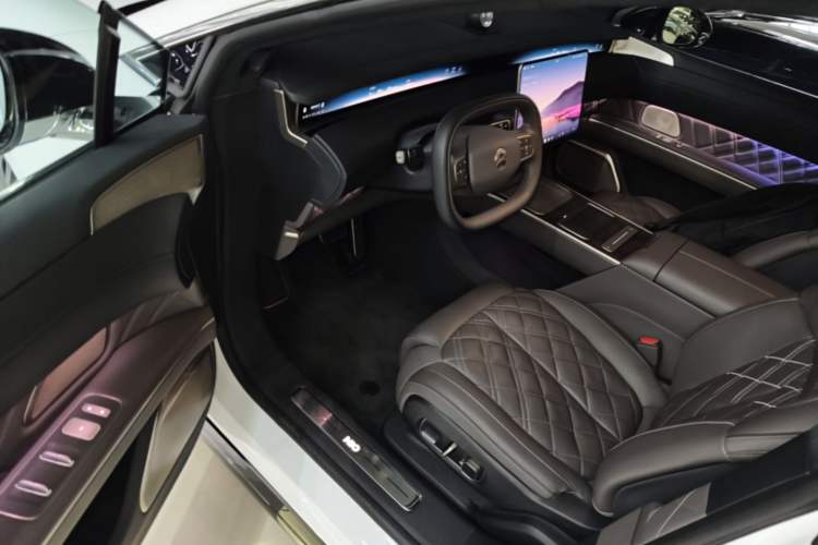 Used Nio ET9 2025 100kWh Signature Edition Driver Seat