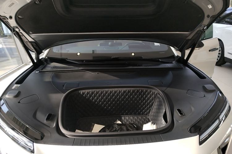 Used Nio ET9 2025 100kWh First-Edition Limited Edition Engine Bay