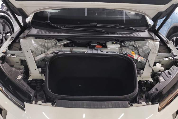 Used Nio ET9 2025 100 kWh Engine Bay