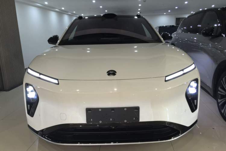 Used Nio ET9 2025 100 kWh Exterior 1