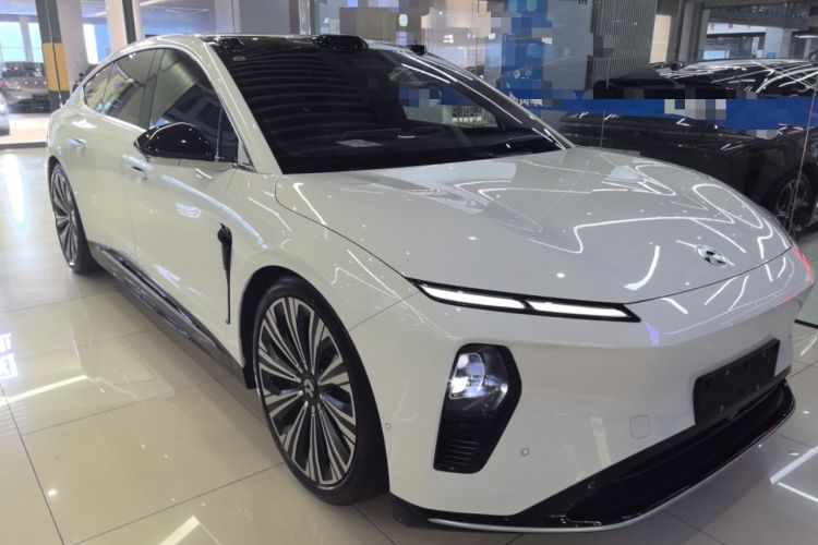 Used Nio ET9 2025 100 kWh Exterior 2