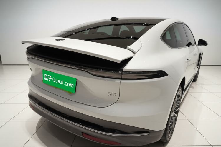 Used Nio ET9 2025 100 kWh Exterior 2