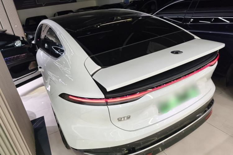 Used Nio ET9 2025 100kWh Signature Edition Exterior 2