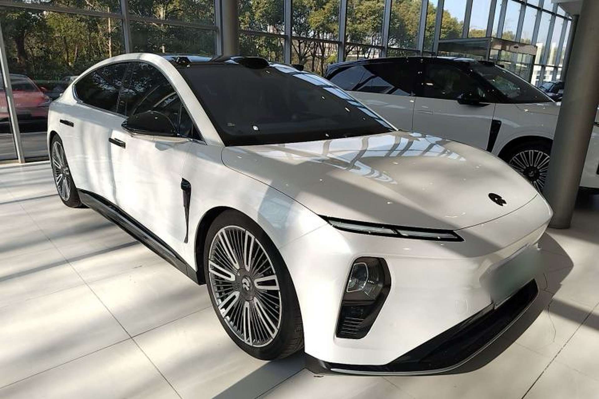 Used Nio ET9 2025 100kWh First-Edition Limited Edition Exterior 2