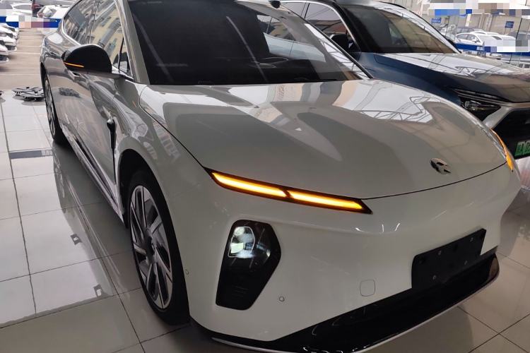 Used Nio ET9 2025 100 kWh Exterior 2