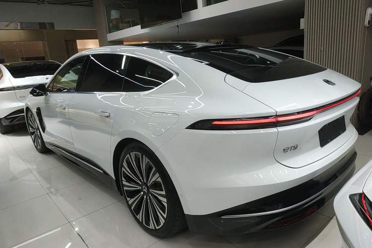 Used Nio ET9 2025 100 kWh Exterior 3