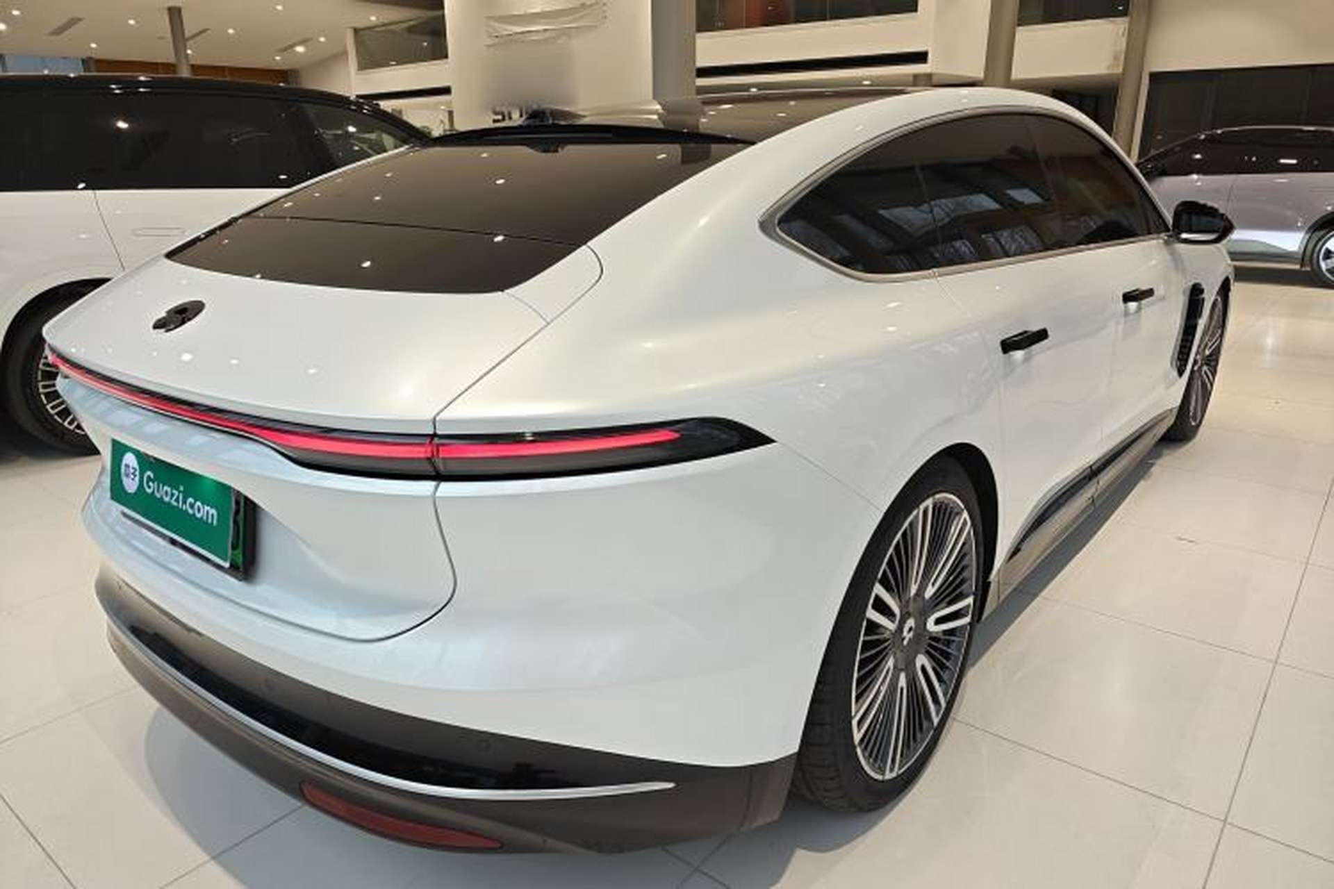 Used Nio ET9 2025 100kWh First-Edition Limited Edition Exterior 5