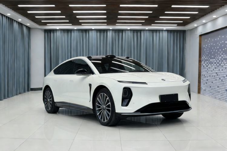 Used Nio ET9 2025 100 kWh Exterior 9