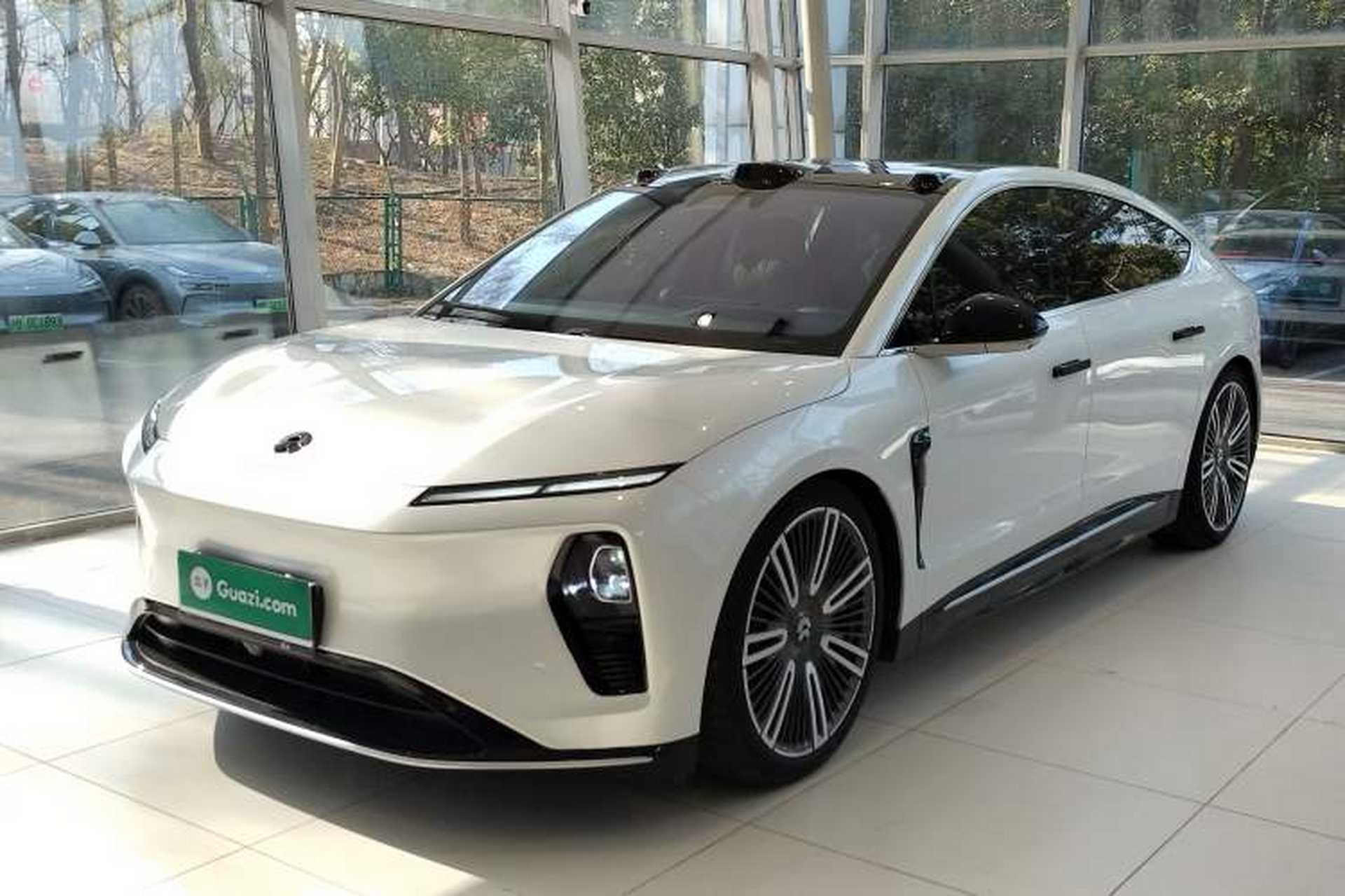 Used Nio ET9 2025 100kWh First-Edition Limited Edition Front Left 45 Deg