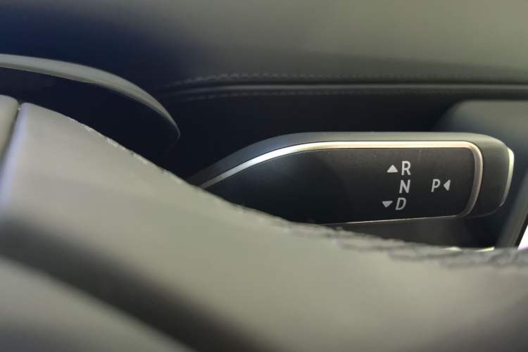 Used Nio ET9 2025 100 kWh Gear Lever