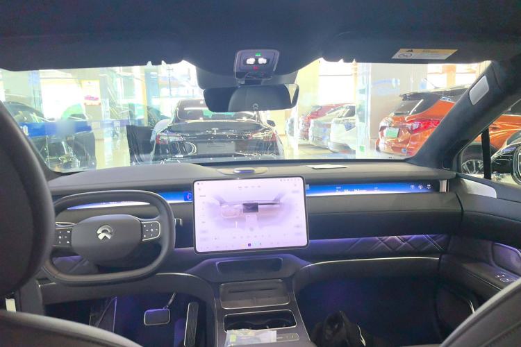 Used Nio ET9 2025 100 kWh Headliner