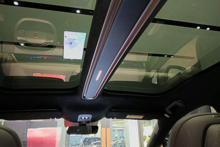Used Nio ET9 2025 100 kWh Headliner