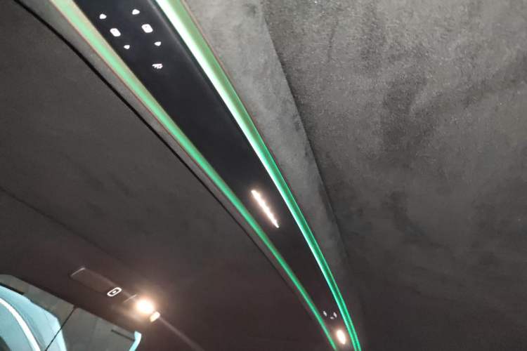 Used Nio ET9 2025 100 kWh Headliner