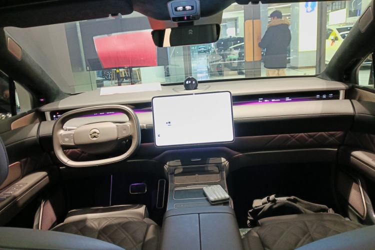 Used Nio ET9 2025 100 kWh Interior 2