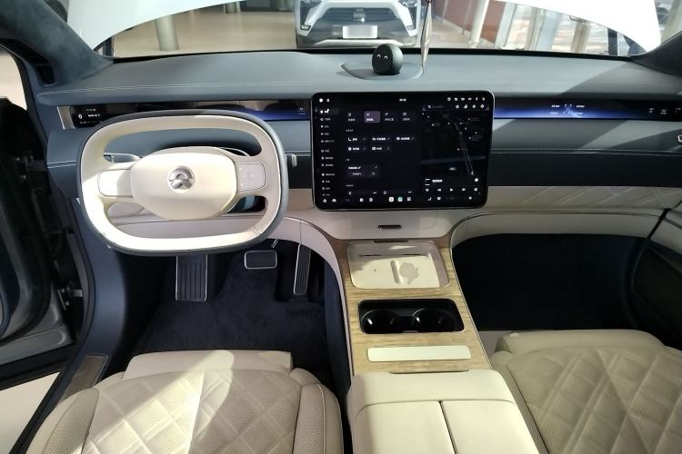 Used Nio ET9 2025 100kWh First-Edition Limited Edition Interior 2