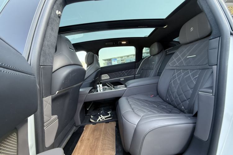 Used Nio ET9 2025 100 kWh Interior 5