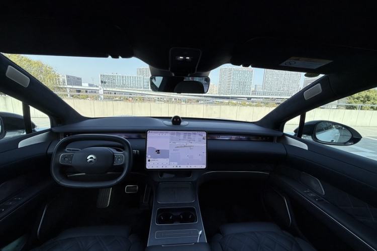 Used Nio ET9 2025 100 kWh Interior 7