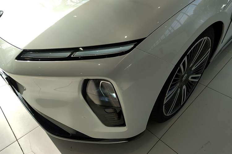 Used Nio ET9 2025 100kWh First-Edition Limited Edition Left Front Headlight