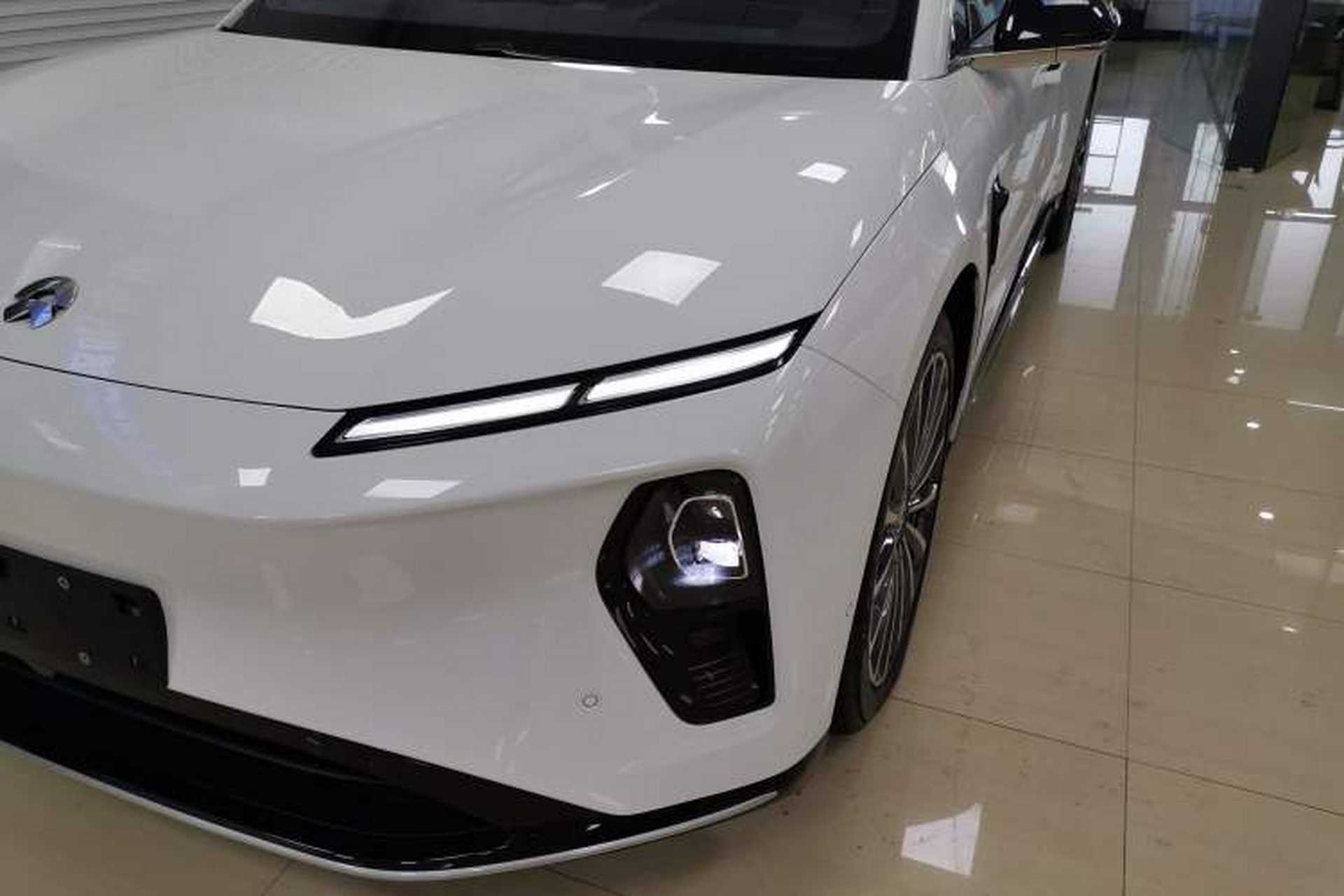 Used Nio ET9 2025 100 kWh Left Front Headlight