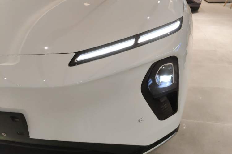 Used Nio ET9 2025 100 kWh Left Front Headlight