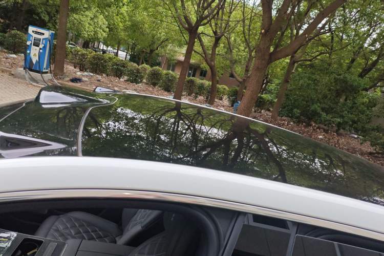 Used Nio ET9 2025 100 kWh Roof