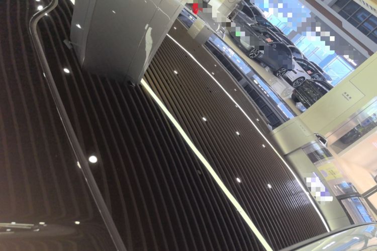 Used Nio ET9 2025 100 kWh Roof