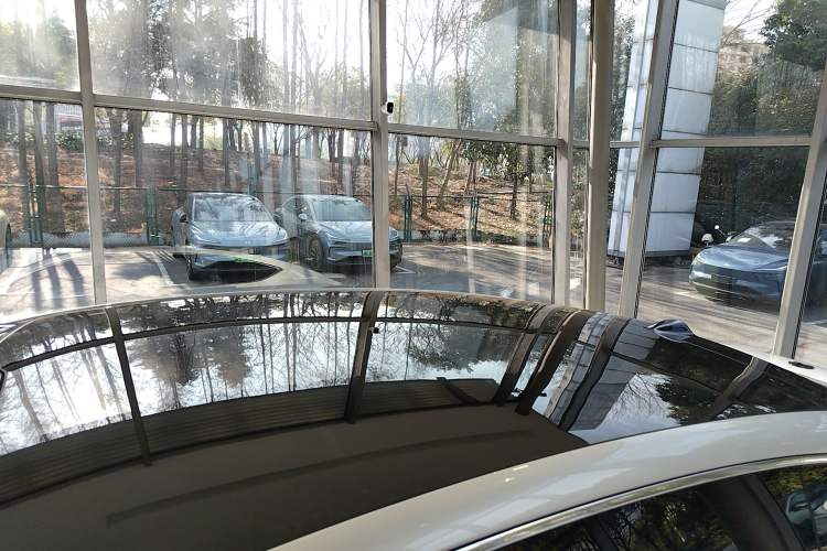 Used Nio ET9 2025 100kWh First-Edition Limited Edition Roof