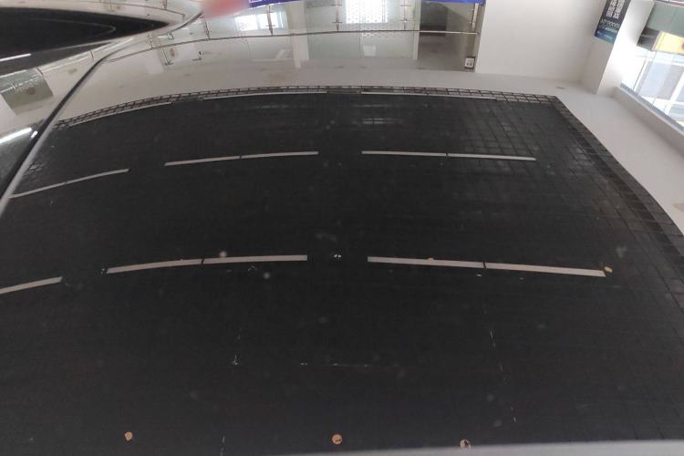Used Nio ET9 2025 100 kWh Roof