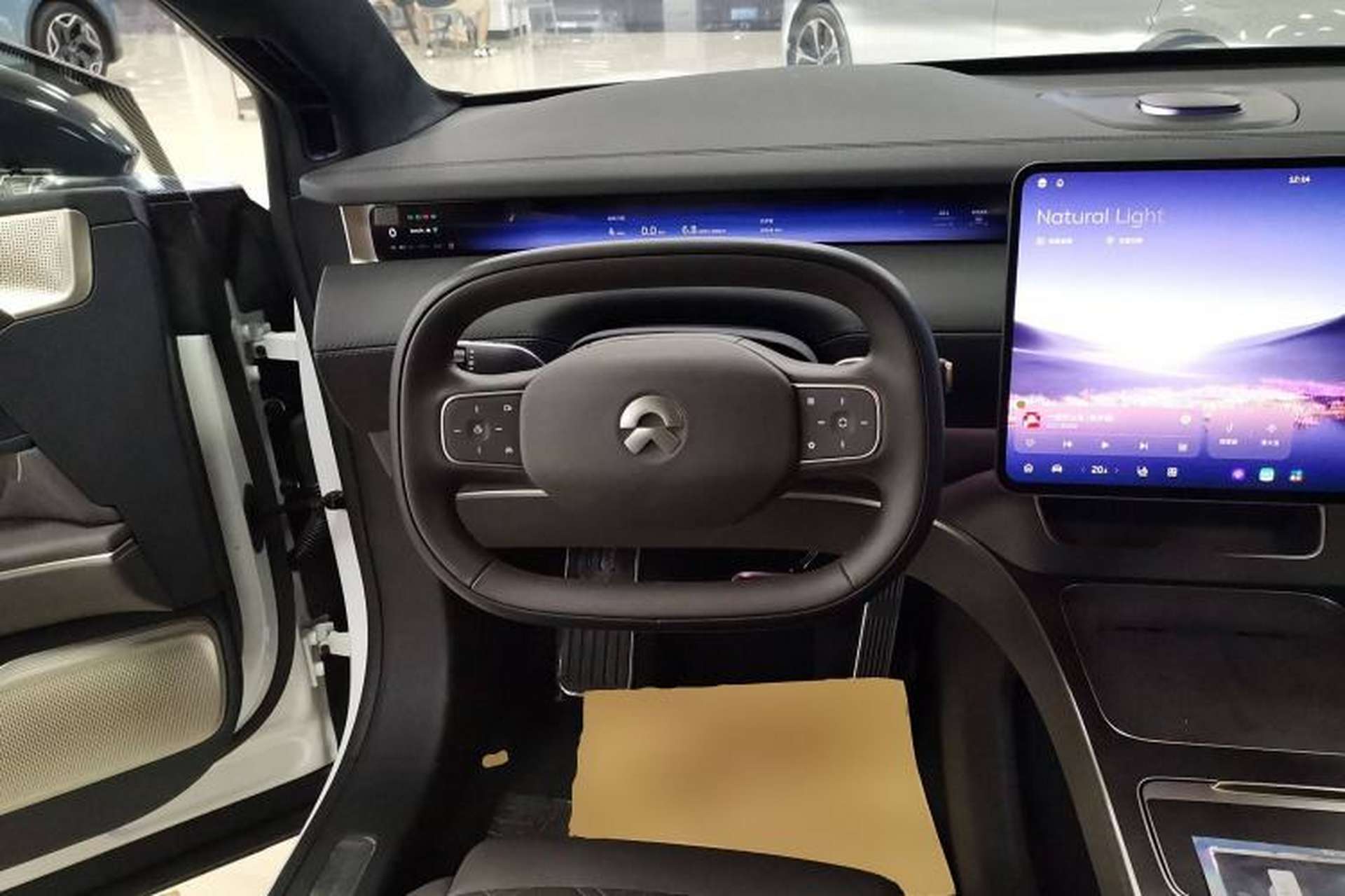 Used Nio ET9 2025 100 kWh Steering Wheel