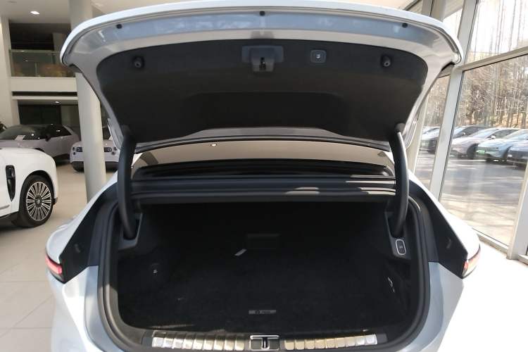 Used Nio ET9 2025 100kWh First-Edition Limited Edition Trunk