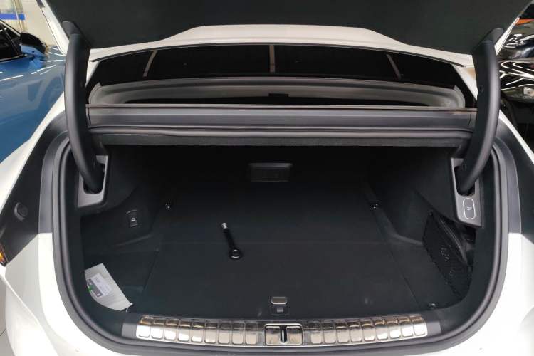 Used Nio ET9 2025 100 kWh Trunk