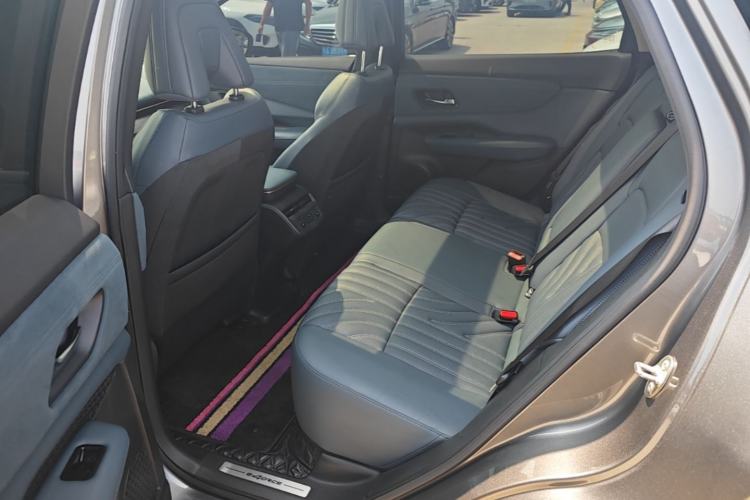 Used Nissan ARIYA 2022 Four-Wheel-Drive High-Performance Top-Tier Model Left Rear Seat