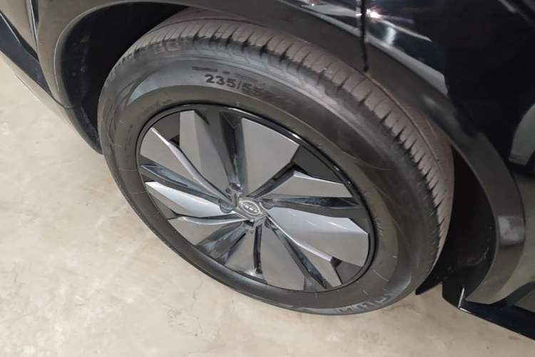 Used Nissan ARIYA 2022 Two-Wheel Drive Long-Range Version Right Rear Wheel Hub