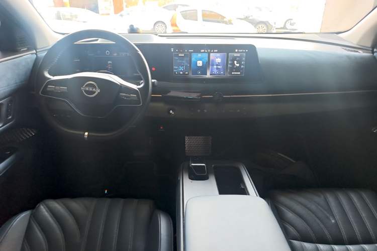 Used Nissan ARIYA 2022 Four-Wheel-Drive High-Performance Top-Tier Model Center Console