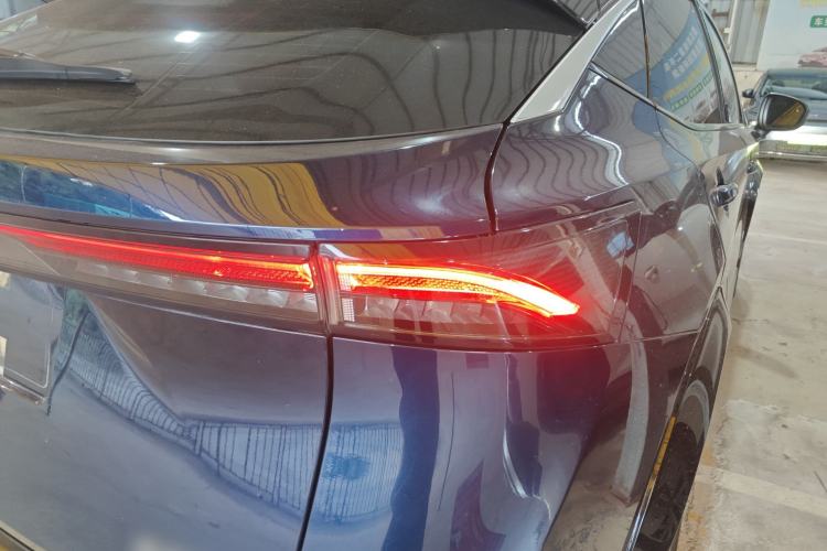 Used Nissan ARIYA 2022 Two-Wheel Drive Long Range Top-Tier Version Exterior 6