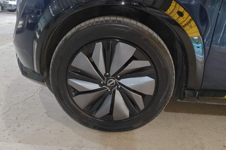 Used Nissan ARIYA 2022 Two-Wheel Drive Long Range Top-Tier Version Exterior 7