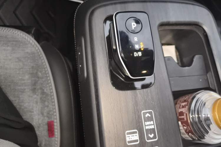 Used Nissan ARIYA 2022 Two-Wheel Drive Long Range Top-Tier Version Gear Lever