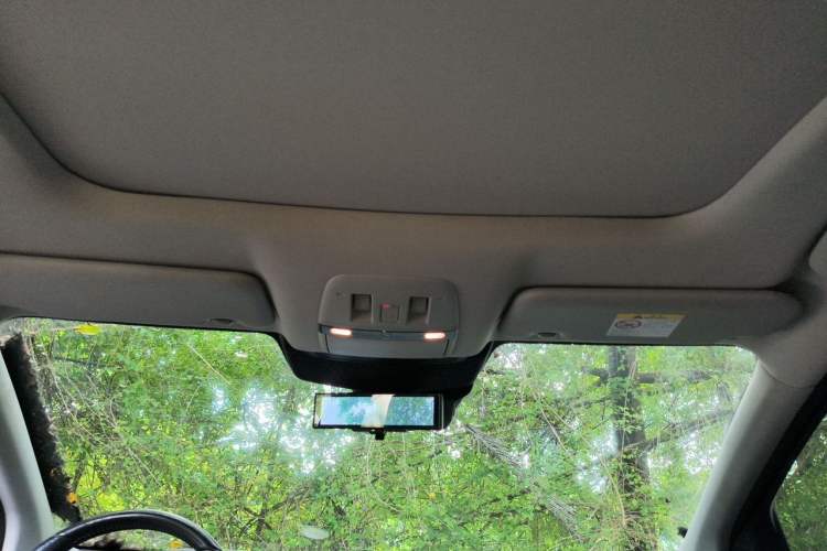 Used Nissan ARIYA 2022 Four-Wheel-Drive High-Performance Top-Tier Model Headliner