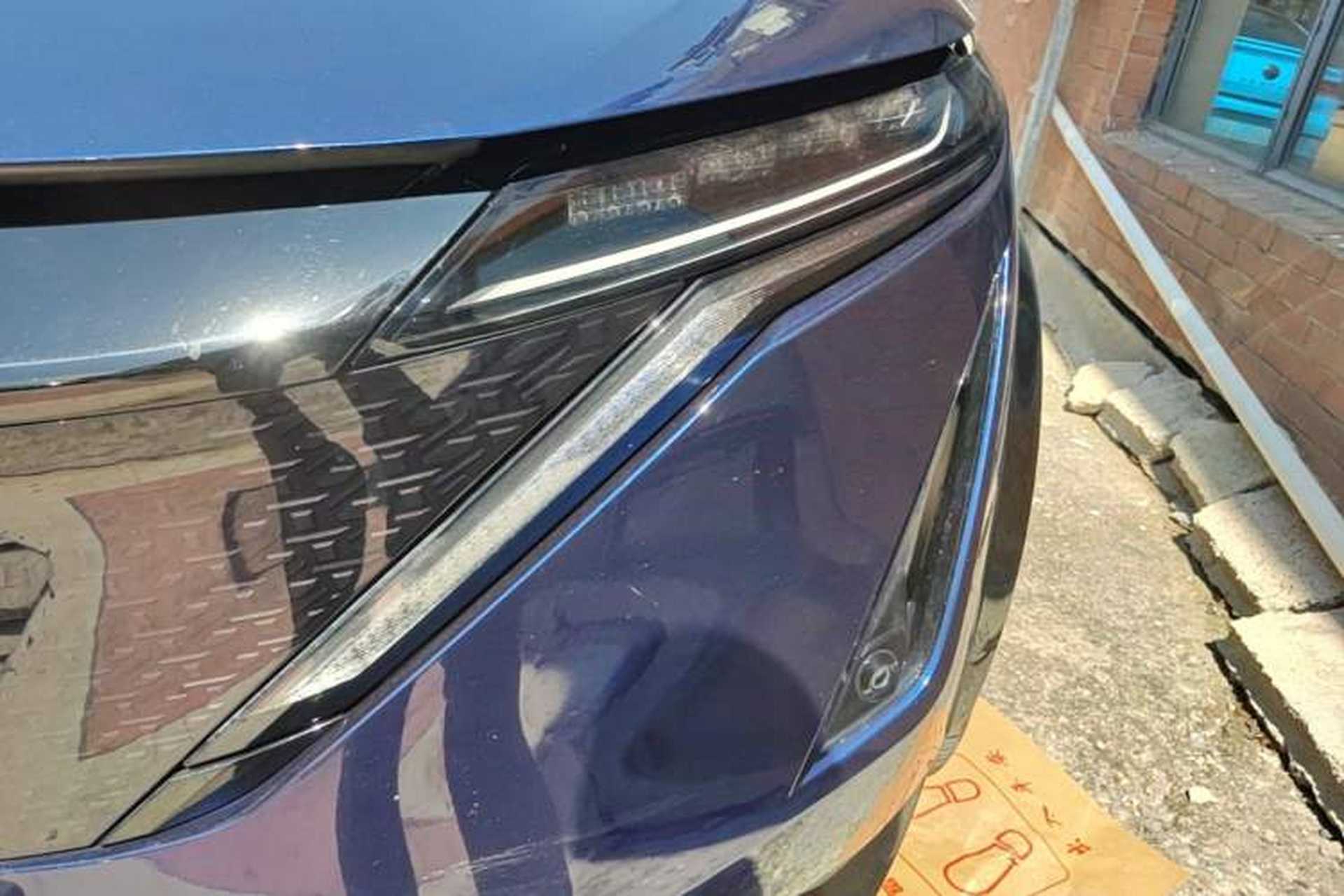 Used Nissan ARIYA 2022 Four-Wheel-Drive High-Performance Top-Tier Model Left Front Headlight