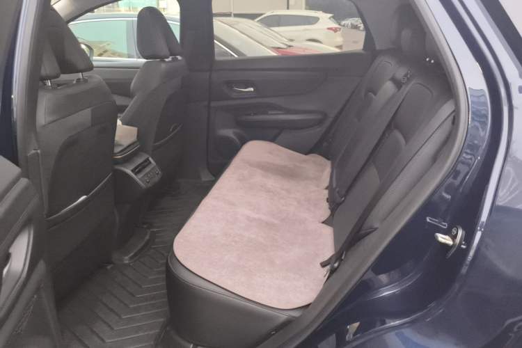 Used Nissan ARIYA 2022 Two-Wheel Drive Long Range Top-Tier Version Left Rear Seat