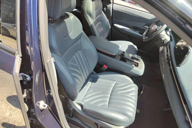 Used Nissan ARIYA 2022 Four-Wheel-Drive High-Performance Top-Tier Model Right Front Seat