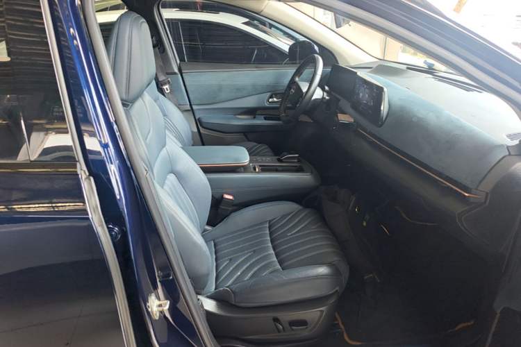 Used Nissan ARIYA 2022 Four-Wheel-Drive High-Performance Top-Tier Model Right Front Seat