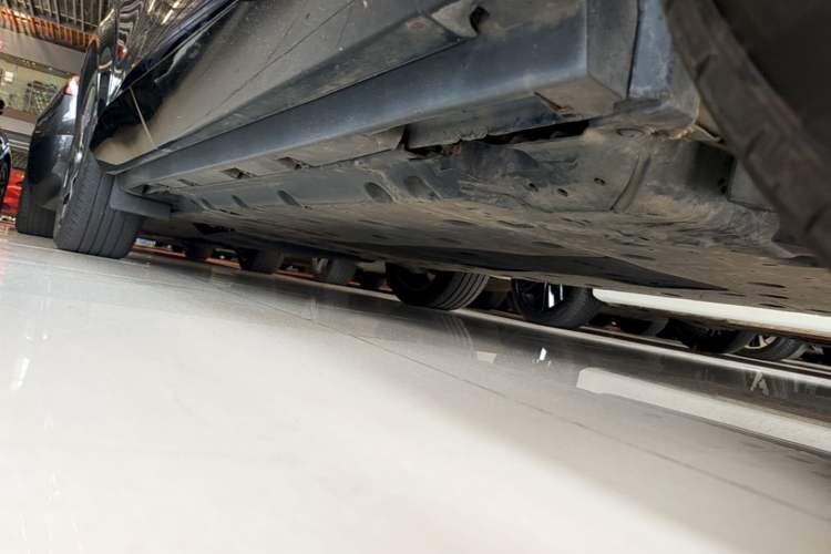 Used Nissan ARIYA 2022 Four-Wheel-Drive High-Performance Top-Tier Model Right Side Sill