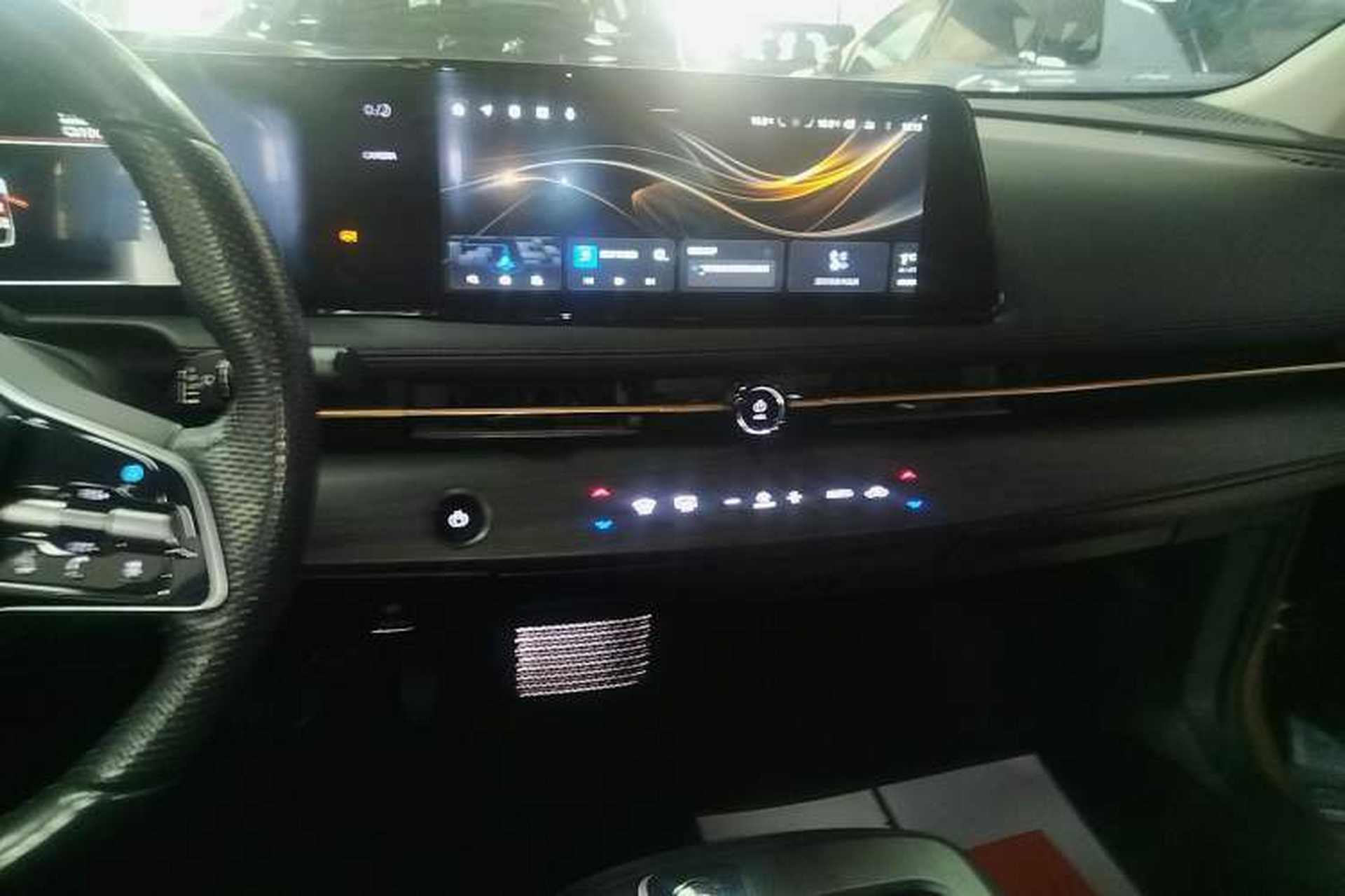 Used Nissan ARIYA 2022 Two-Wheel Drive Long Range Top-Tier Version Audio And AC Panel